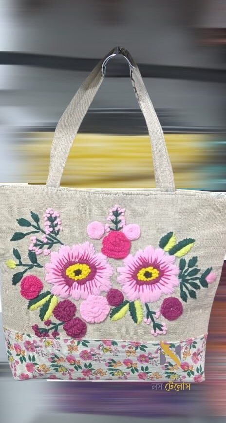 White Embroidered Purse for Women 4