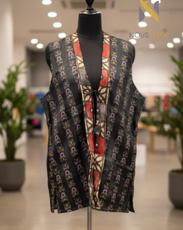 Sleeveless Black Printed short silk koti for Women 2